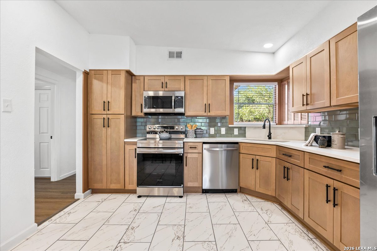 8304 Laurelhurst Drive San Antonio TX 78209