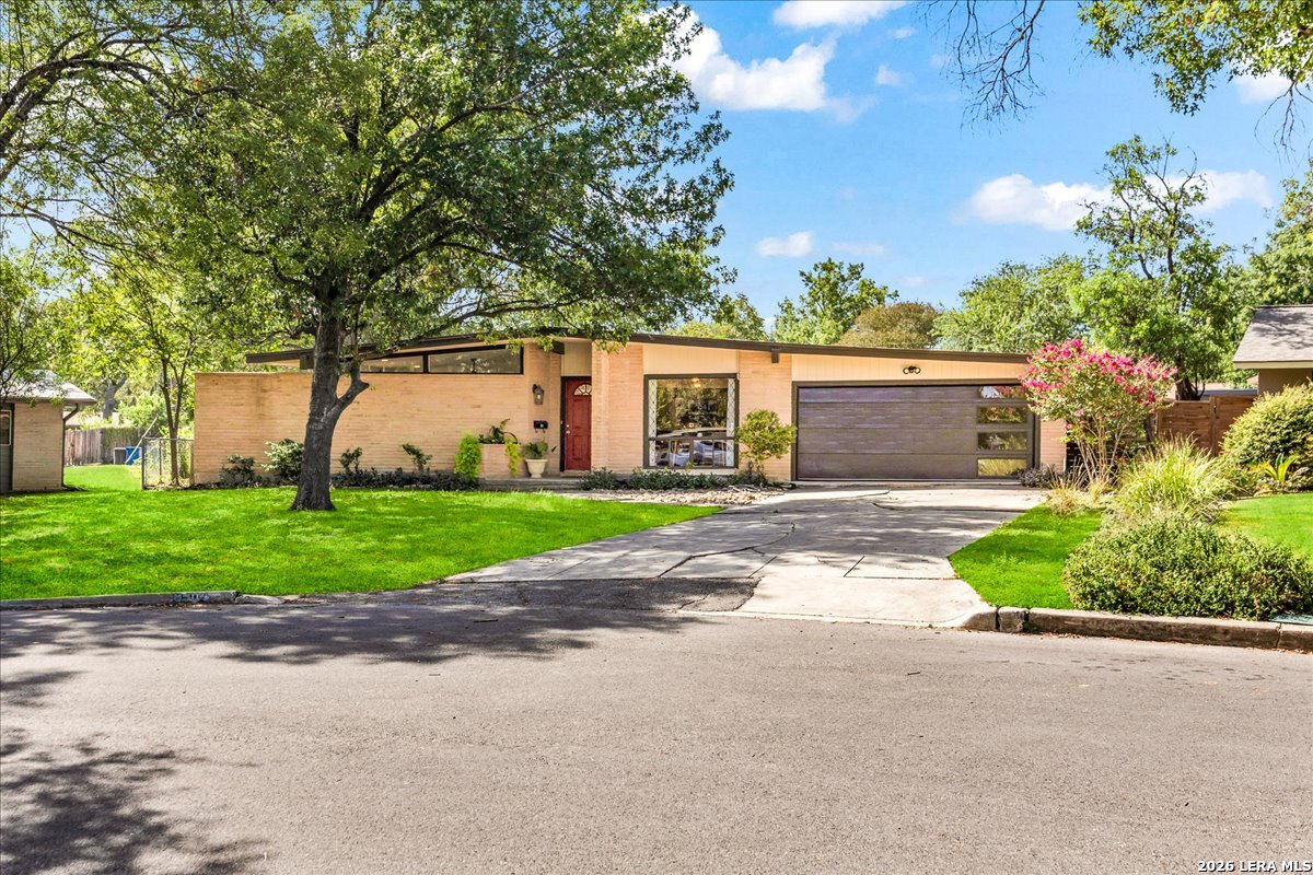 8304 Laurelhurst Drive San Antonio TX 78209