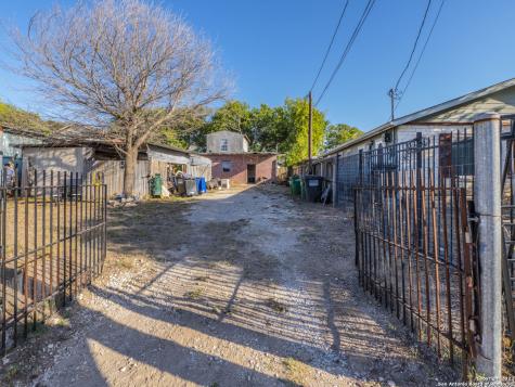 6439 Marcum Drive San Antonio TX 78227