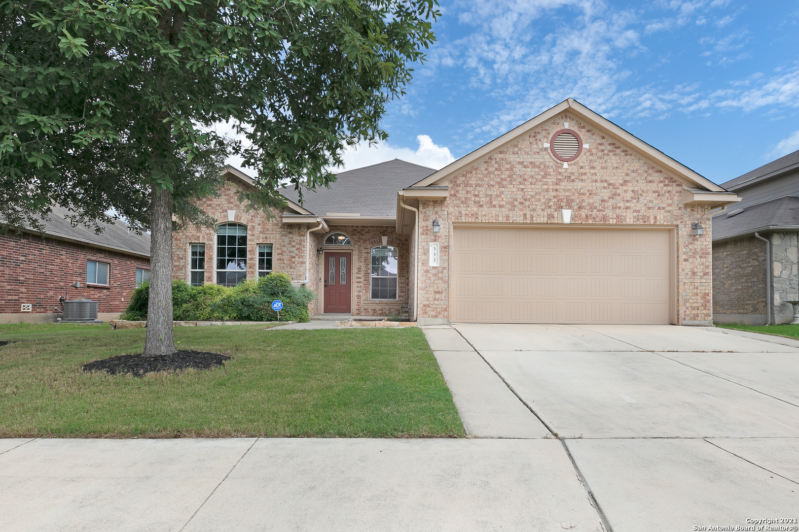 333 Silver Buckle Schertz TX 78154