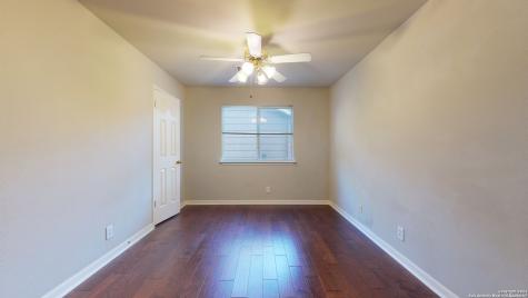 18 Andover Creek Drive San Antonio TX 78254
