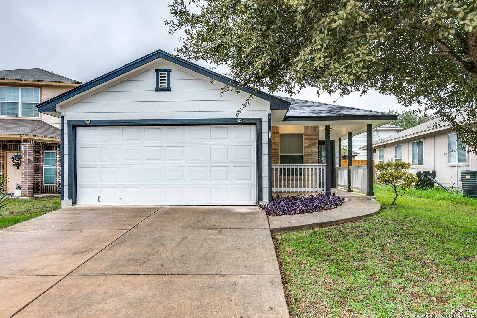 6807 Cougar Cliff San Antonio TX 78242