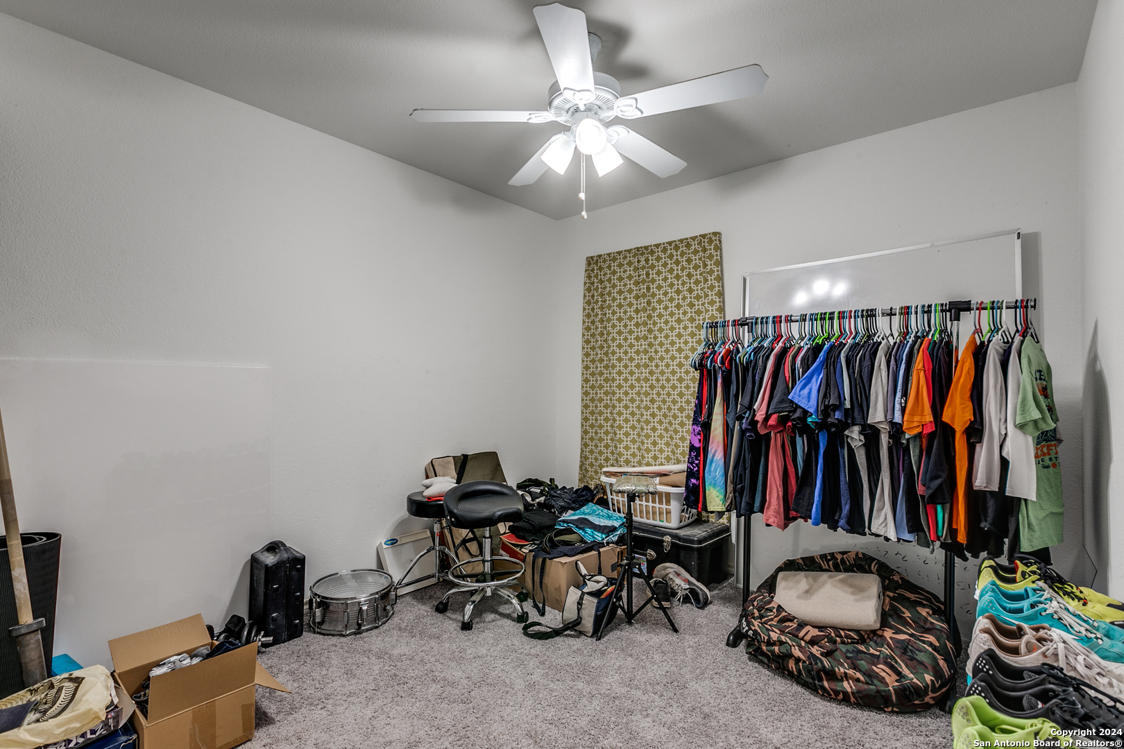 6807 Cougar Cliff San Antonio TX 78242