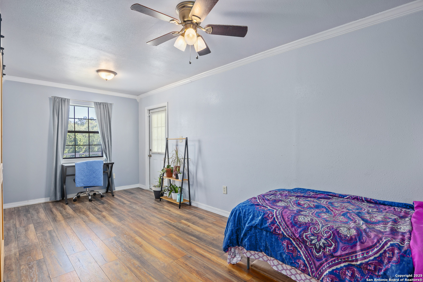 904 State Highway 173 Bandera TX 78003