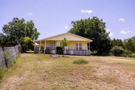 904 State Highway 173 Bandera TX 78003
