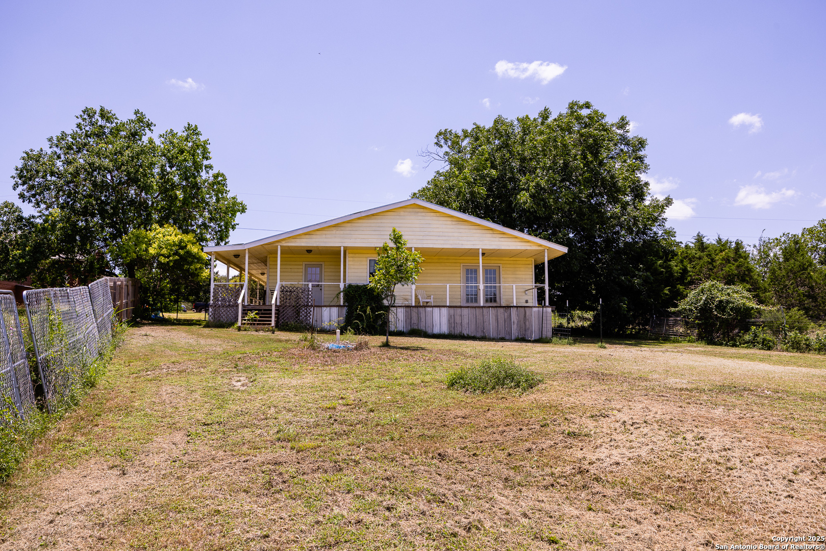 904 State Highway 173 Bandera TX 78003
