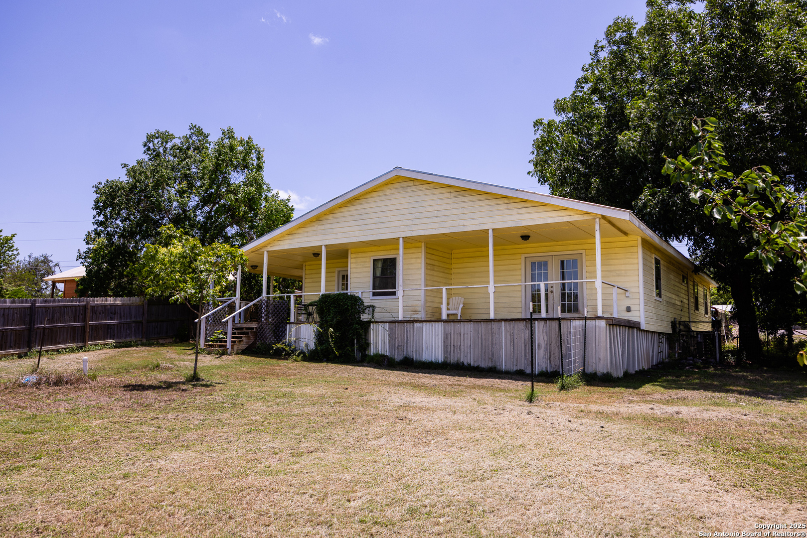 904 State Highway 173 Bandera TX 78003