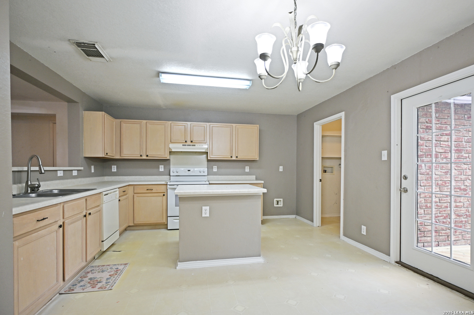 357 Scenic Meadow New Braunfels TX 78130