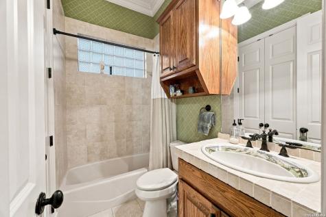 3 Orsinger Brook San Antonio TX 78230