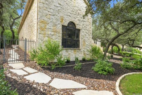 3 Orsinger Brook San Antonio TX 78230