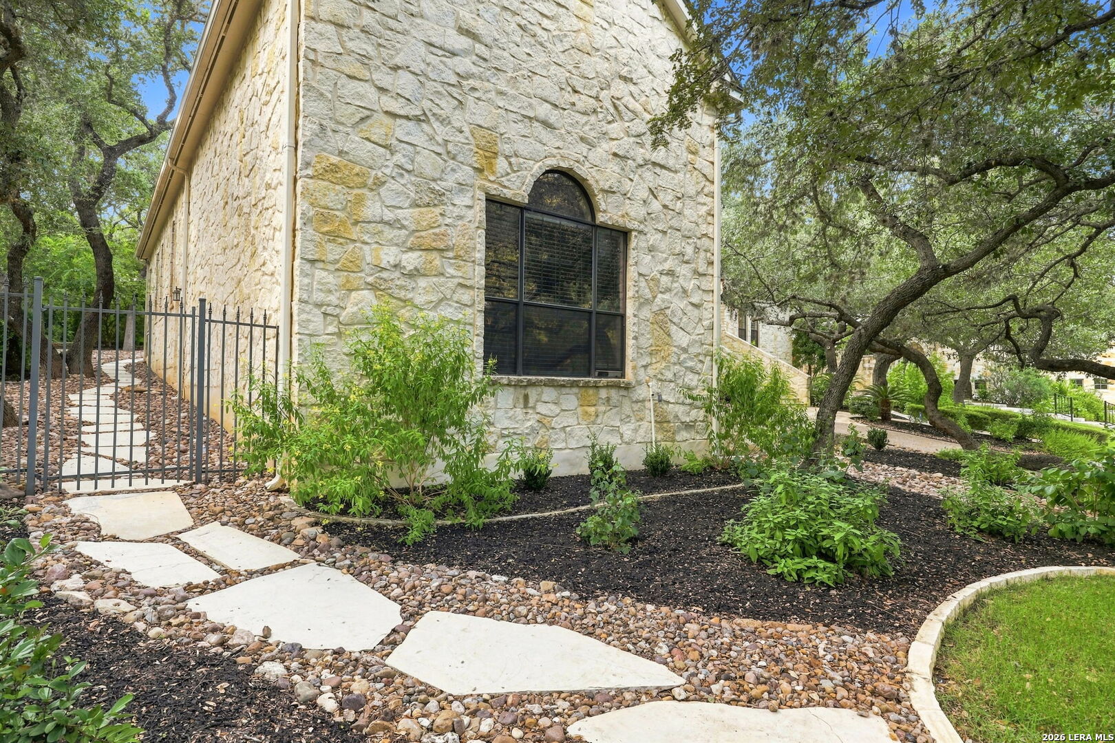 3 Orsinger Brook San Antonio TX 78230