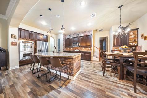 19003 Seminole Pass Garden Ridge TX 78266