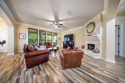 19003 Seminole Pass Garden Ridge TX 78266