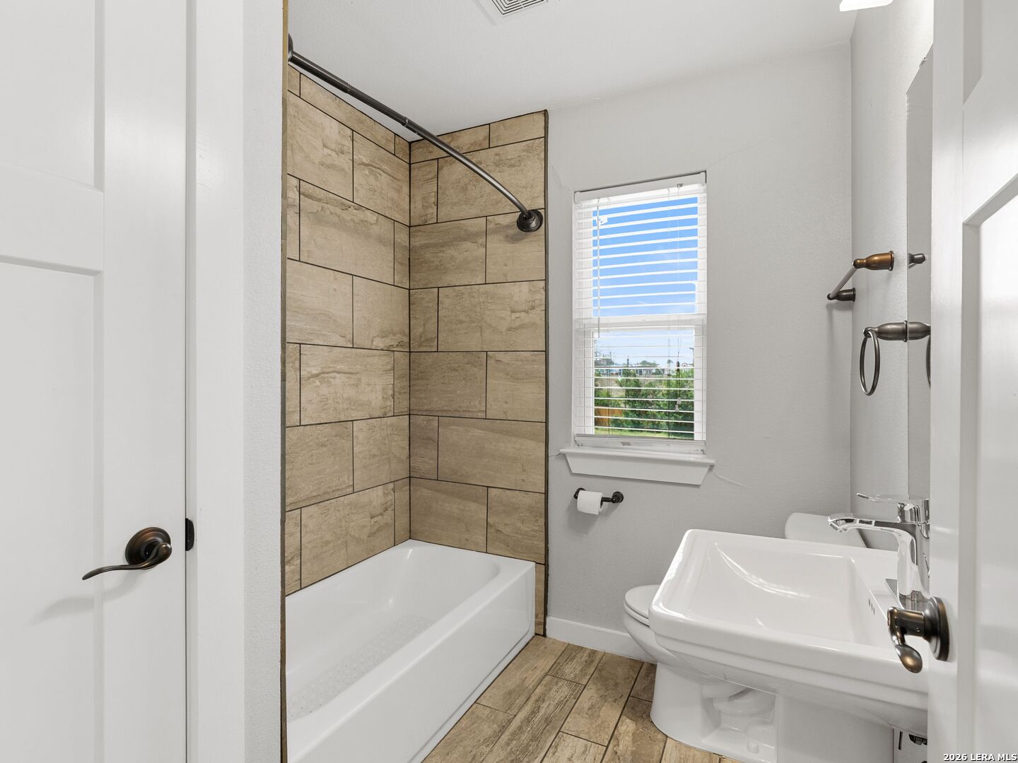 107 Blakeley Drive San Antonio TX 78209