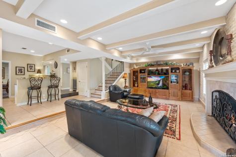 207 E Sunset Road San Antonio TX 78209