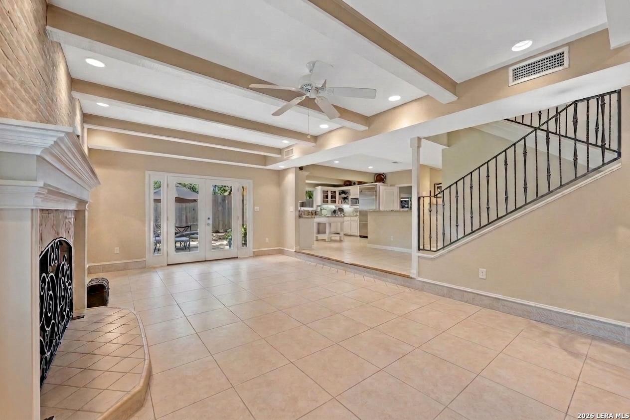 207 E Sunset Road San Antonio TX 78209