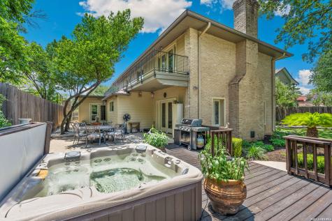 207 E Sunset Road San Antonio TX 78209