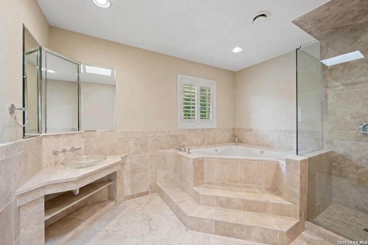 207 E Sunset Road San Antonio TX 78209