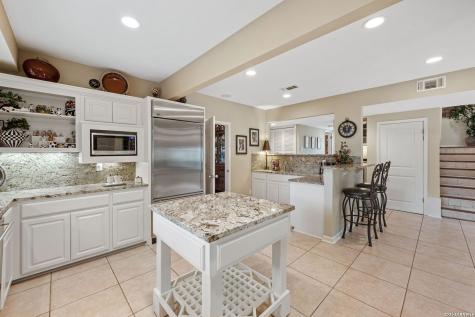 207 E Sunset Road San Antonio TX 78209