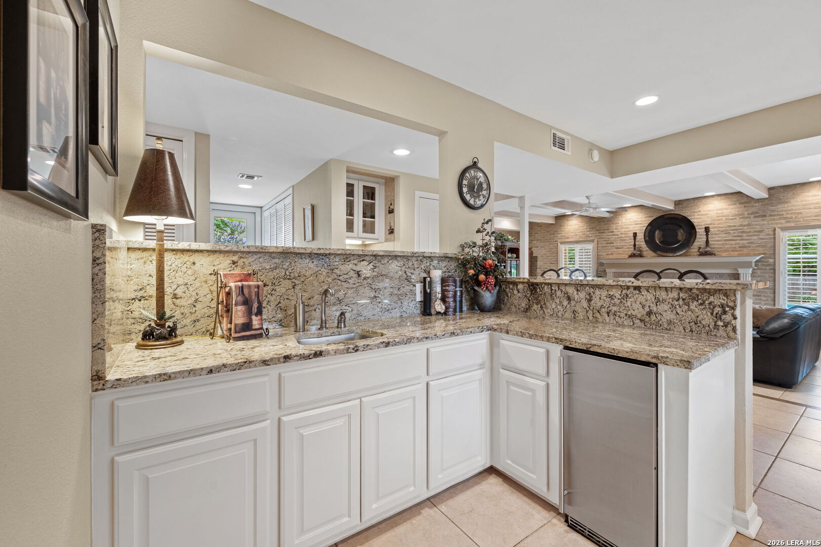 207 E Sunset Road San Antonio TX 78209