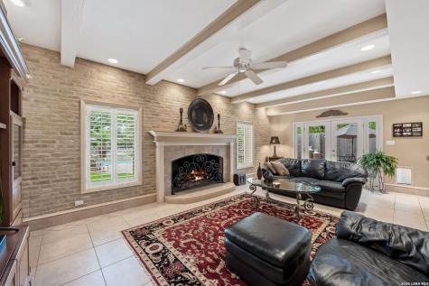 207 E Sunset Road San Antonio TX 78209