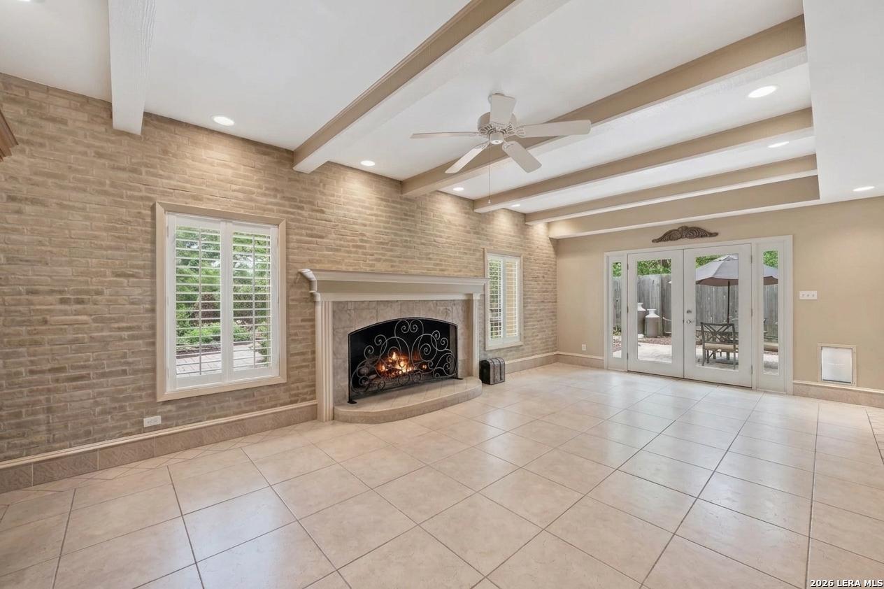 207 E Sunset Road San Antonio TX 78209