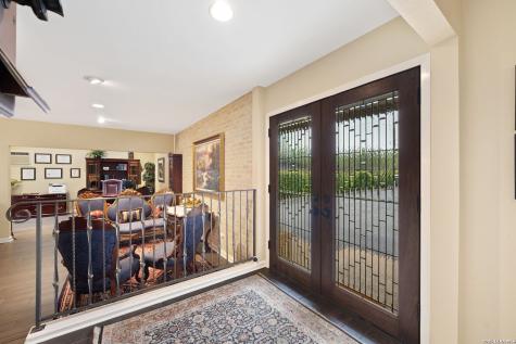 207 E Sunset Road San Antonio TX 78209