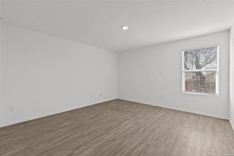 4128 Waterfall Cove San Antonio TX 78223