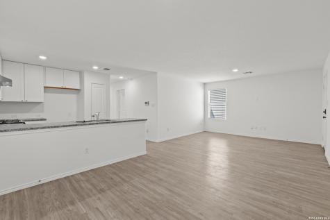4128 Waterfall Cove San Antonio TX 78223