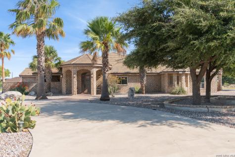 103 The Oak Del Rio TX 78840