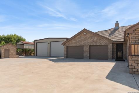 103 The Oak Del Rio TX 78840