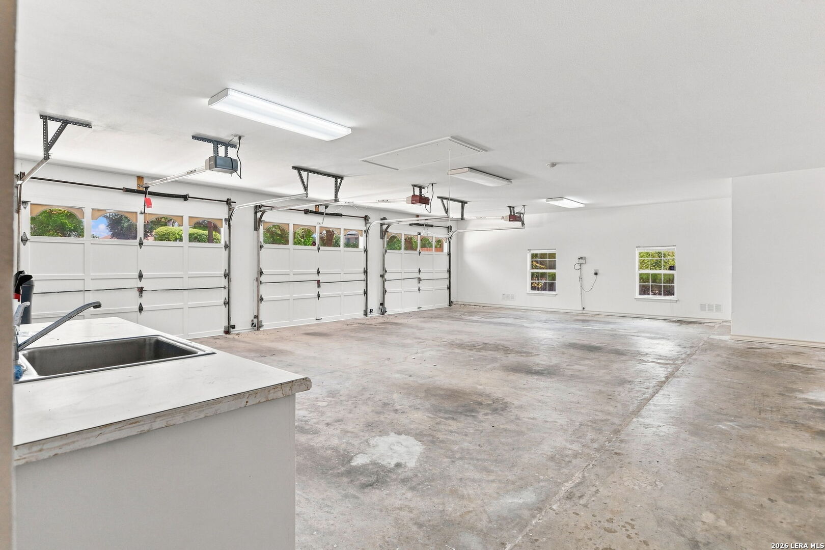 5 Sandhurst Lane San Antonio TX 78257