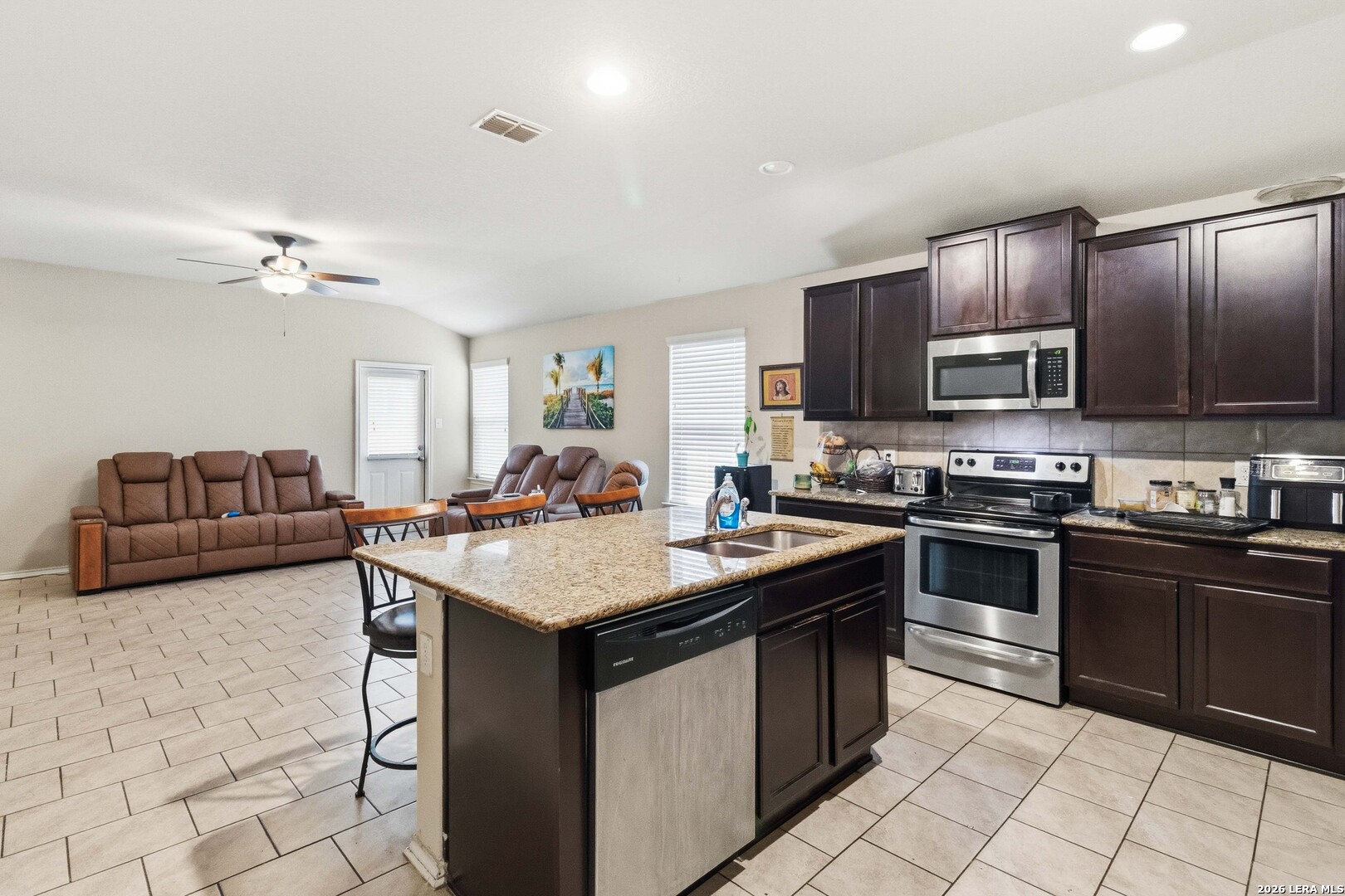 3918 Goliad Ford San Antonio TX 78222