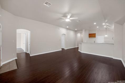 2714 Cascade Mist San Antonio TX 78261