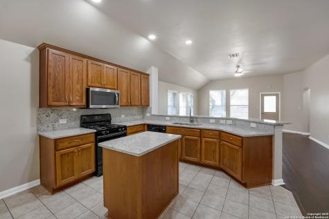2714 Cascade Mist San Antonio TX 78261