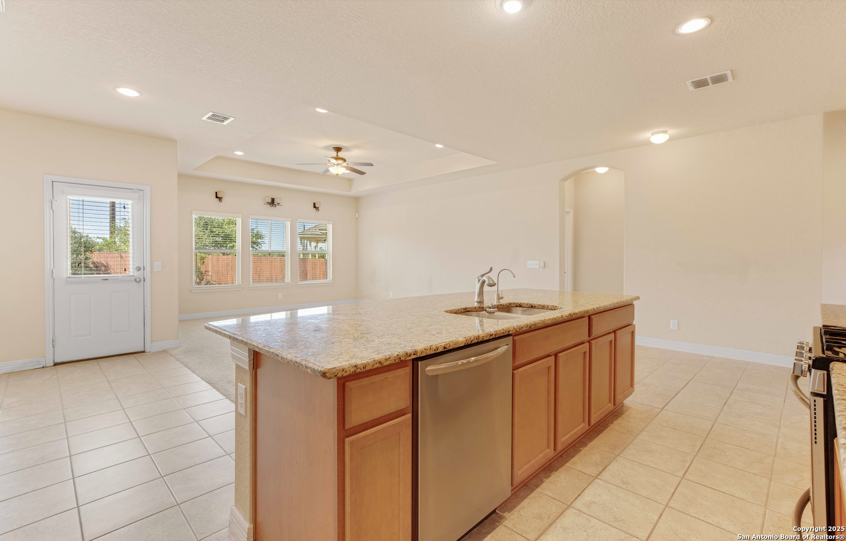 1011 Ranch Falls San Antonio TX 78245