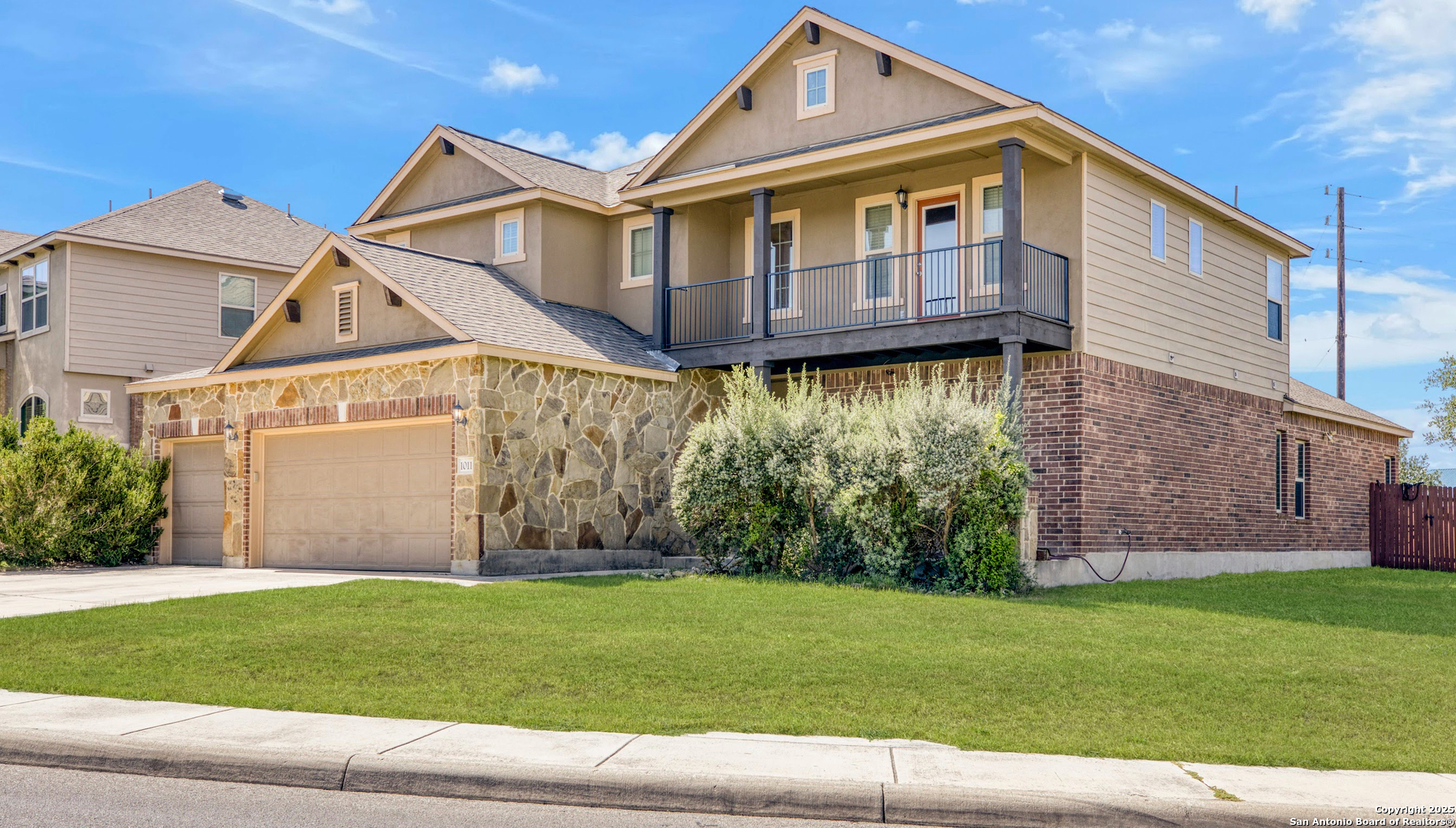 1011 Ranch Falls San Antonio TX 78245