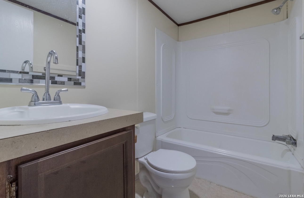 607 Jackson Street Pleasanton TX 78064