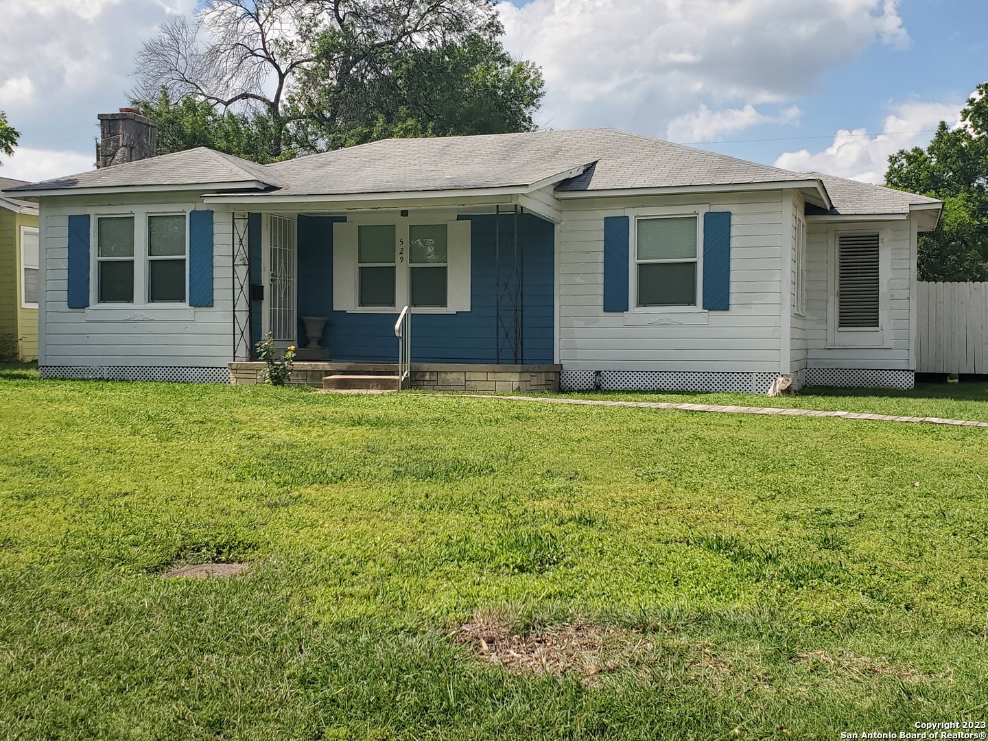 529 Senisa Drive San Antonio TX 78228