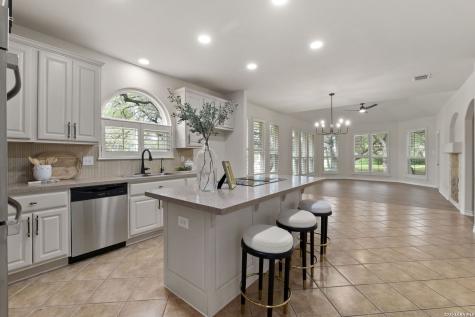 21905 Deer Canyon Drive Garden Ridge TX 78266