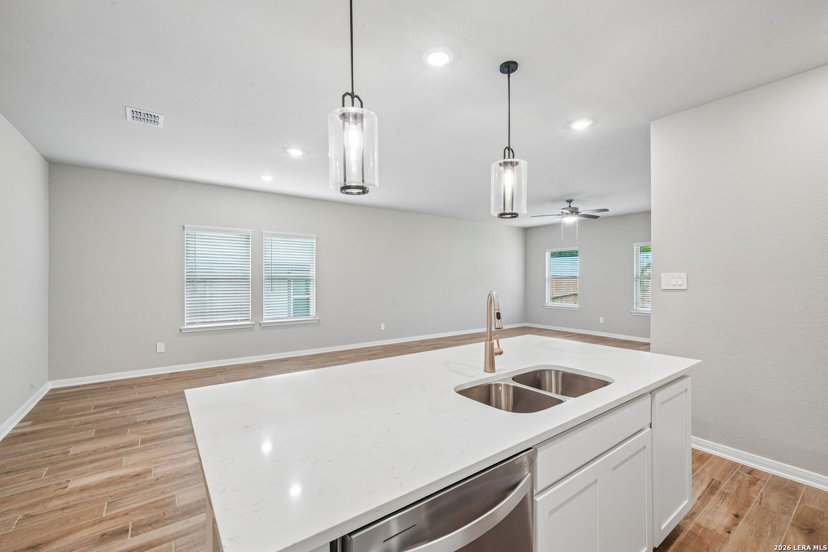 10263 King Robert San Antonio TX 78239
