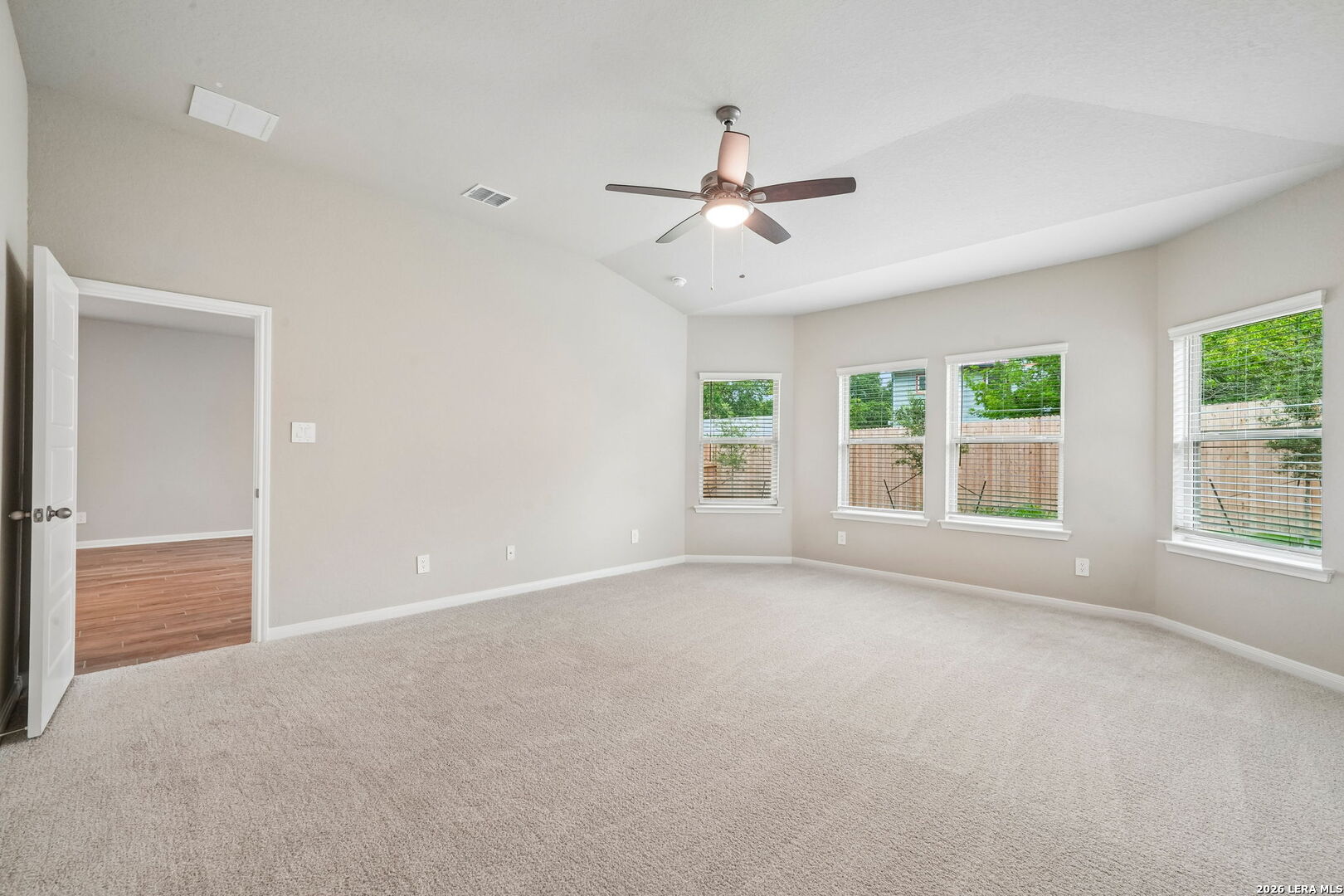 10263 King Robert San Antonio TX 78239