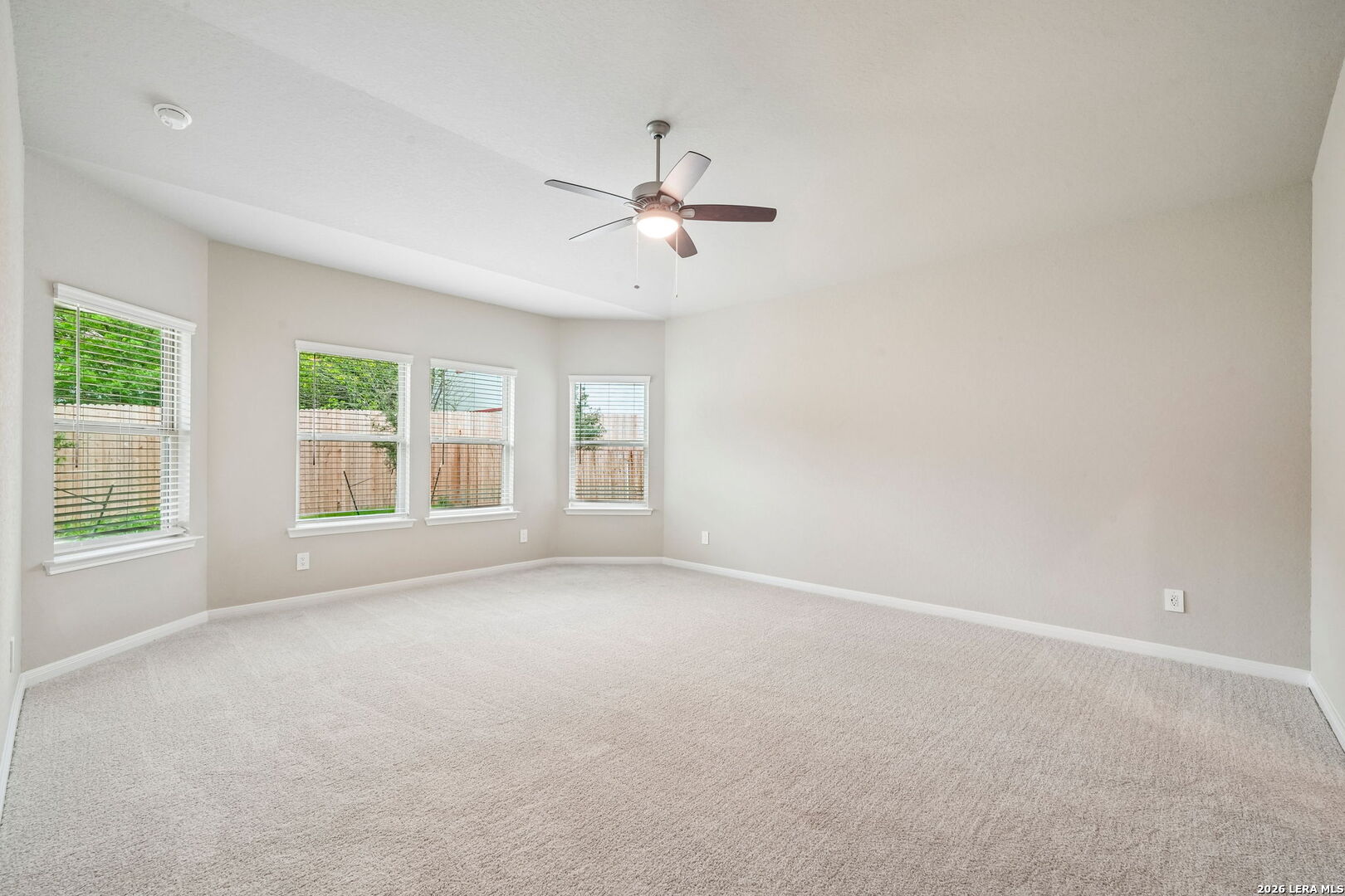 10263 King Robert San Antonio TX 78239