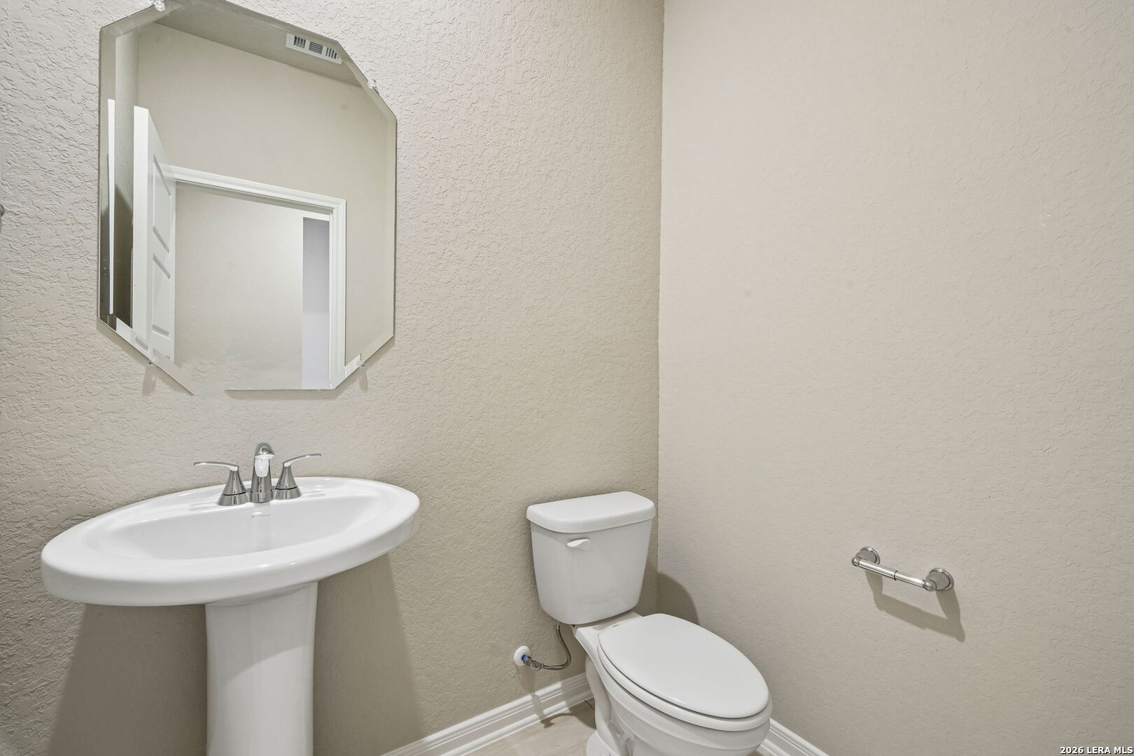 10263 King Robert San Antonio TX 78239