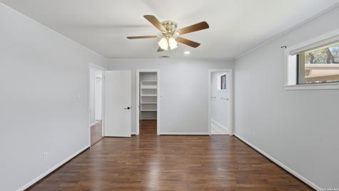 1268 Lakeside Drive W Canyon Lake TX 78133