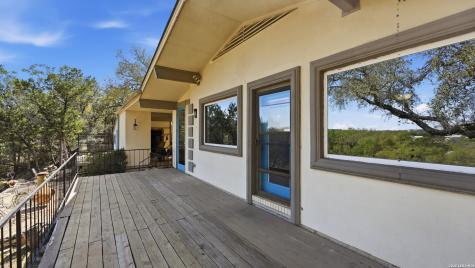 1268 Lakeside Drive W Canyon Lake TX 78133