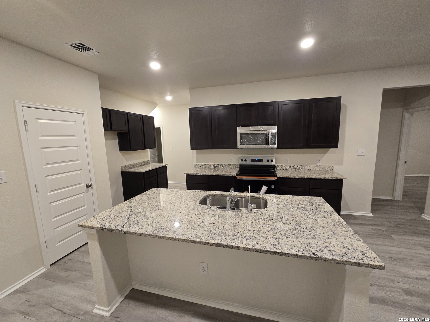 10111 Suspiro Avenue San Antonio TX 78224