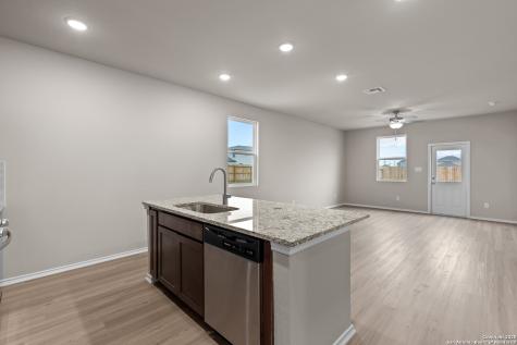 2538 Dry Moss Way San Antonio TX 78224