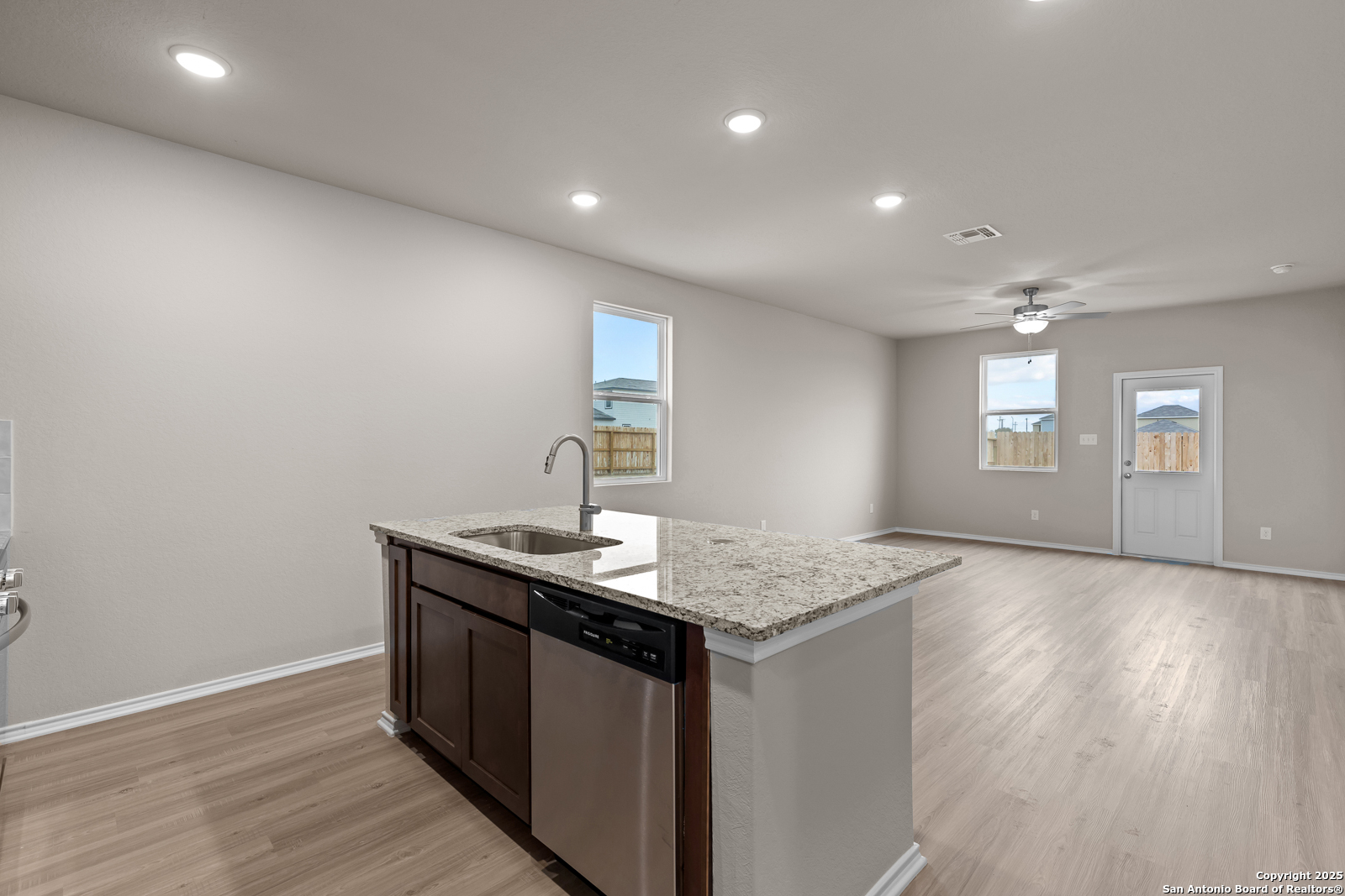 2538 Dry Moss Way San Antonio TX 78224