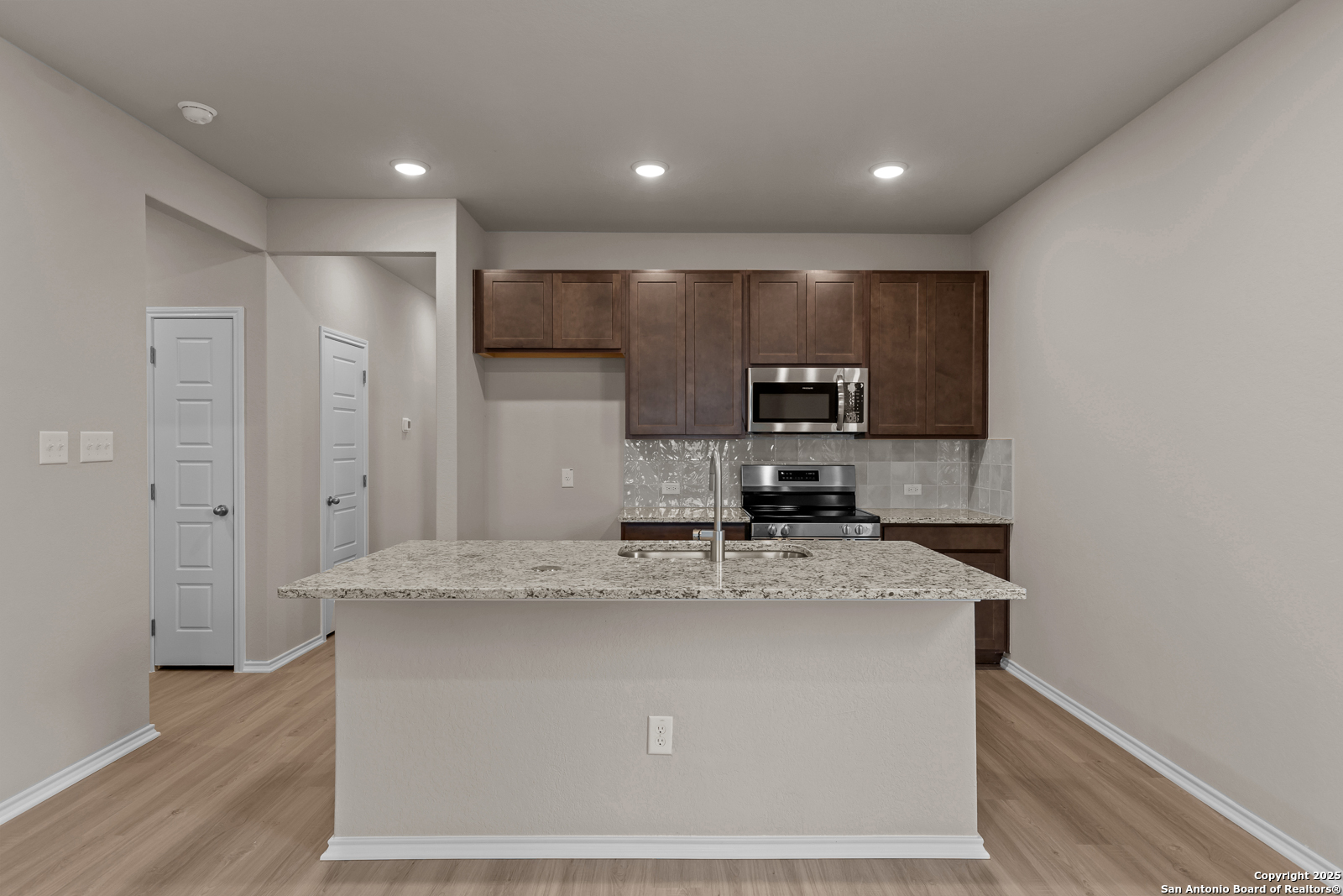 2538 Dry Moss Way San Antonio TX 78224